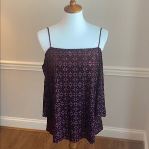 Bailey 44 velvet float top